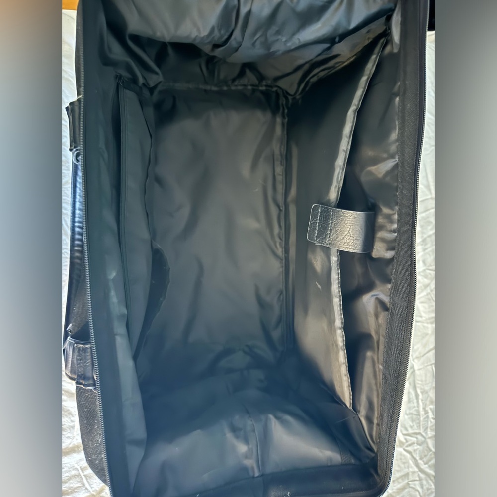 Beis Weekender - image 3